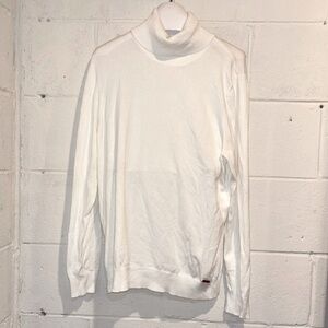 Calvin Klein women’s white turtle neck sweater